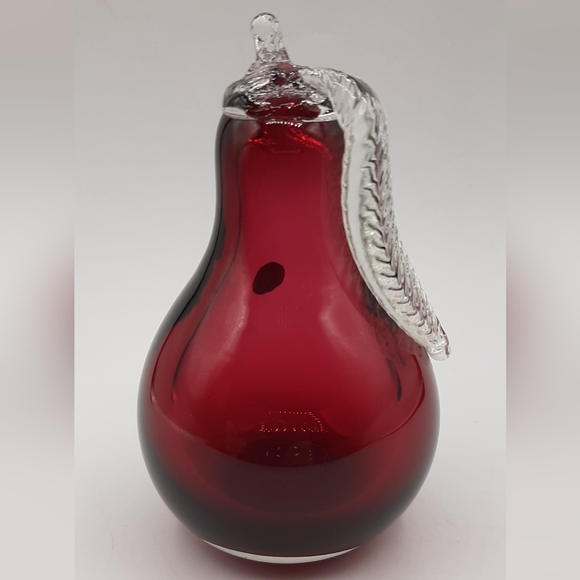 Vintage Canadian Rossi Art Glass Red Pear Home Decor Paperweight Handmade - Picture 3 of 7